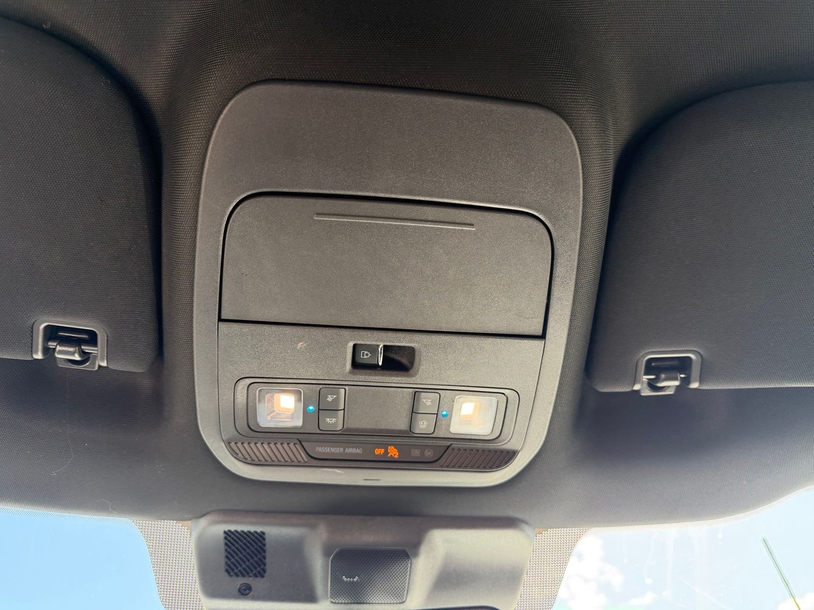 Used 2023 White Ford XLT image 25