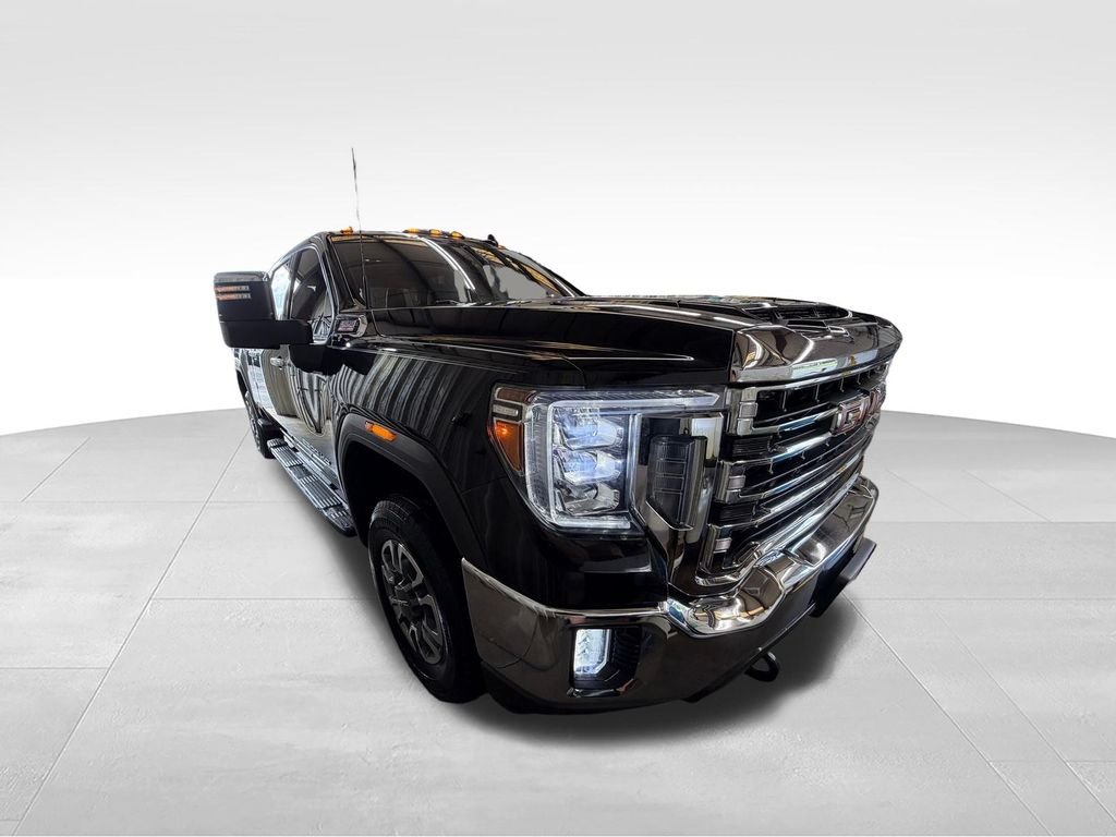 Used 2021 Black GMC SLT image 6