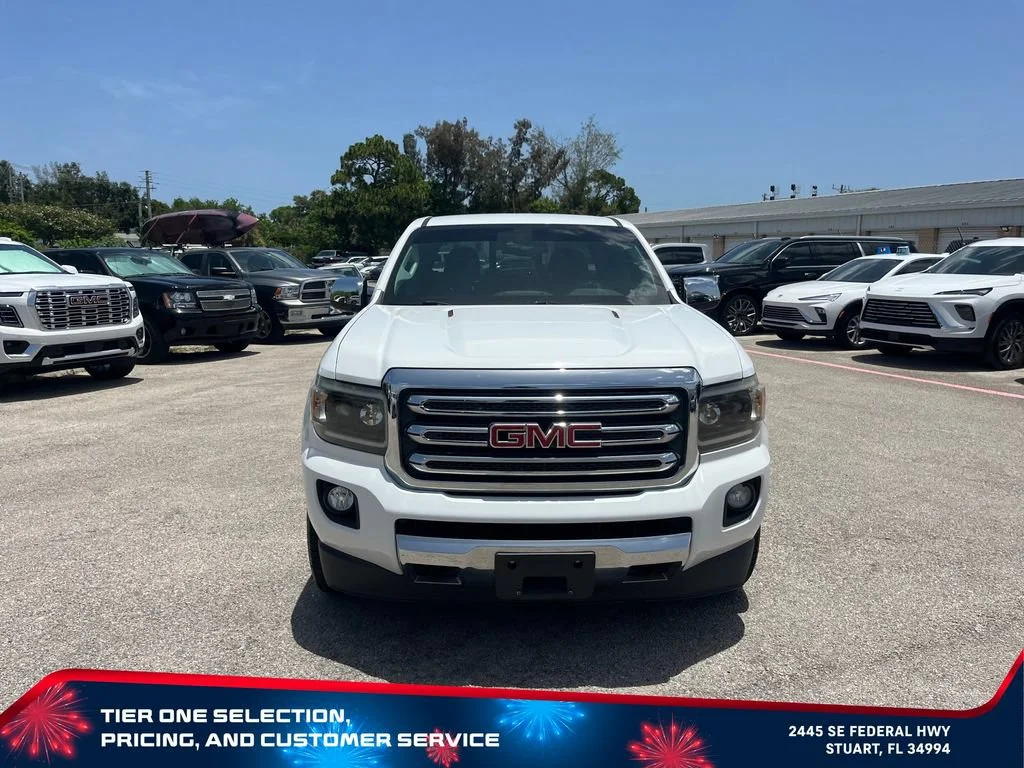 Used 2019 SUMMIT WHITE GMC 4WD SLT image 3