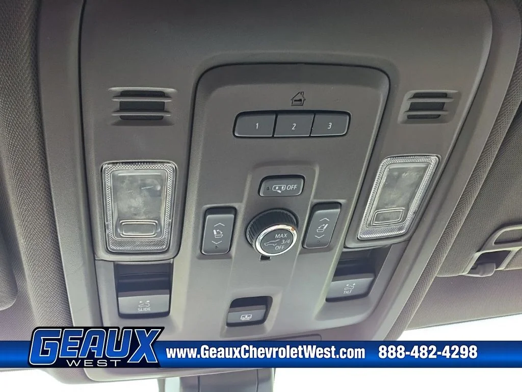 Used 2021 Beige Chevrolet LT image 17
