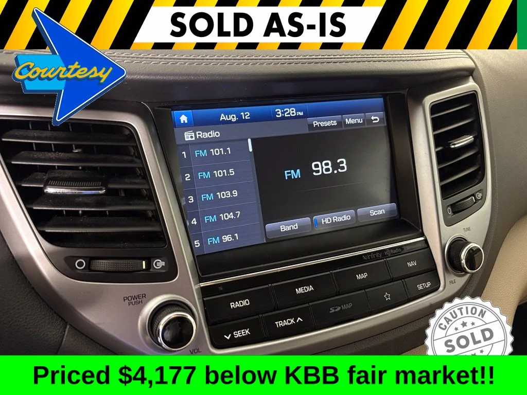 Used 2018 Black Hyundai SEL Plus image 24
