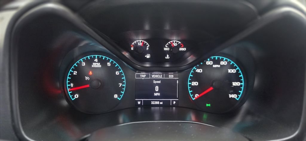 Used 2022 Satin Steel Metallic Chevrolet LT image 18