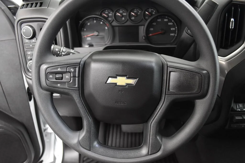 New 2026 Summit White Chevrolet Custom image 9