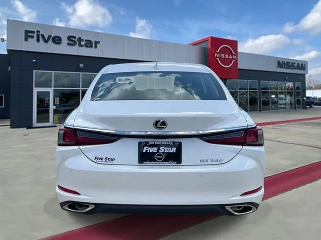 Used 2020 White Lexus 350 image 5