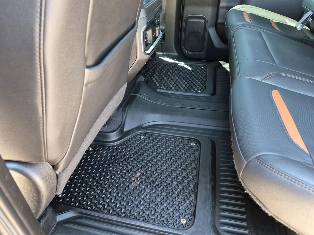 Used 2021 Gray GMC AT4 image 34