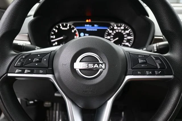 2024 Nissan Altima SV - Photo 17