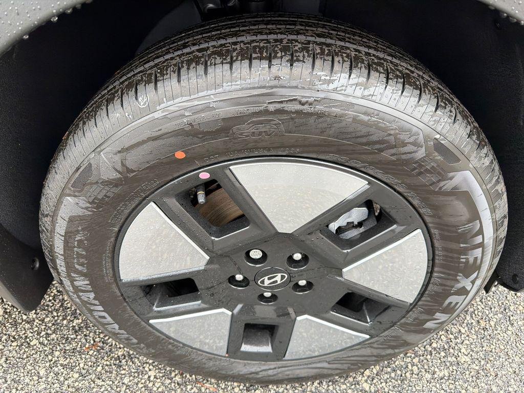 New 2026 Gray Hyundai SE image 12