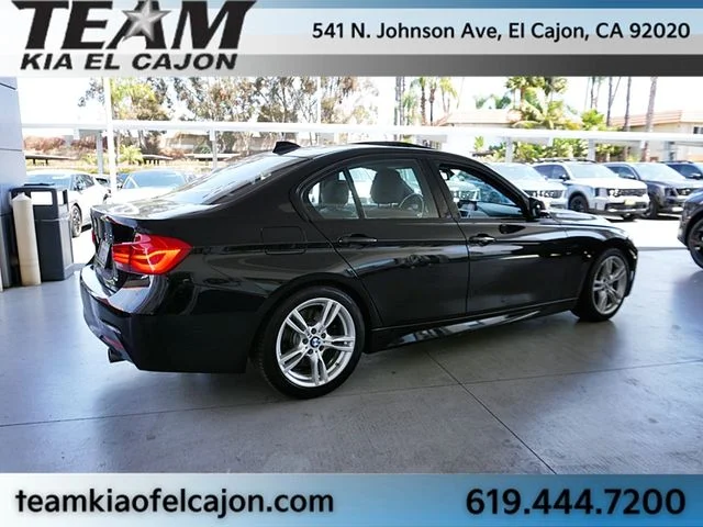 Used 2018 Black BMW 340i image 9