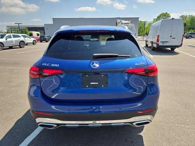 New 2026 Starling Blue Metallic Mercedes-Benz GLC300 image 4