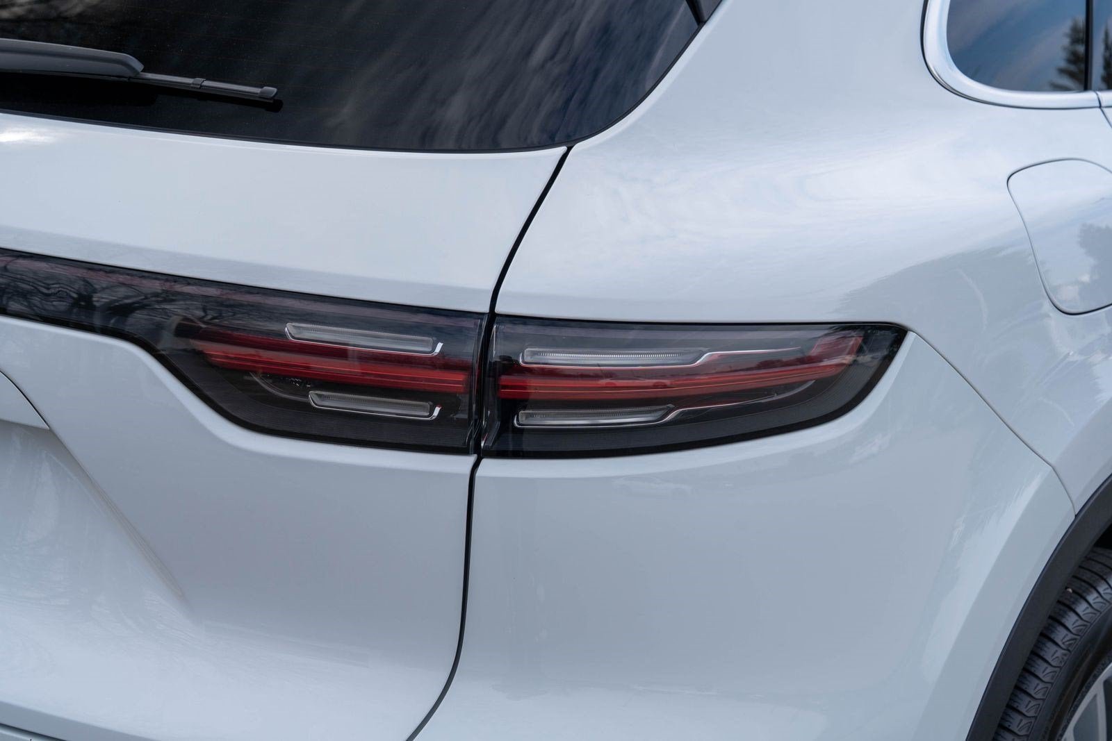 Used 2023 White Porsche Platinum Edition image 15