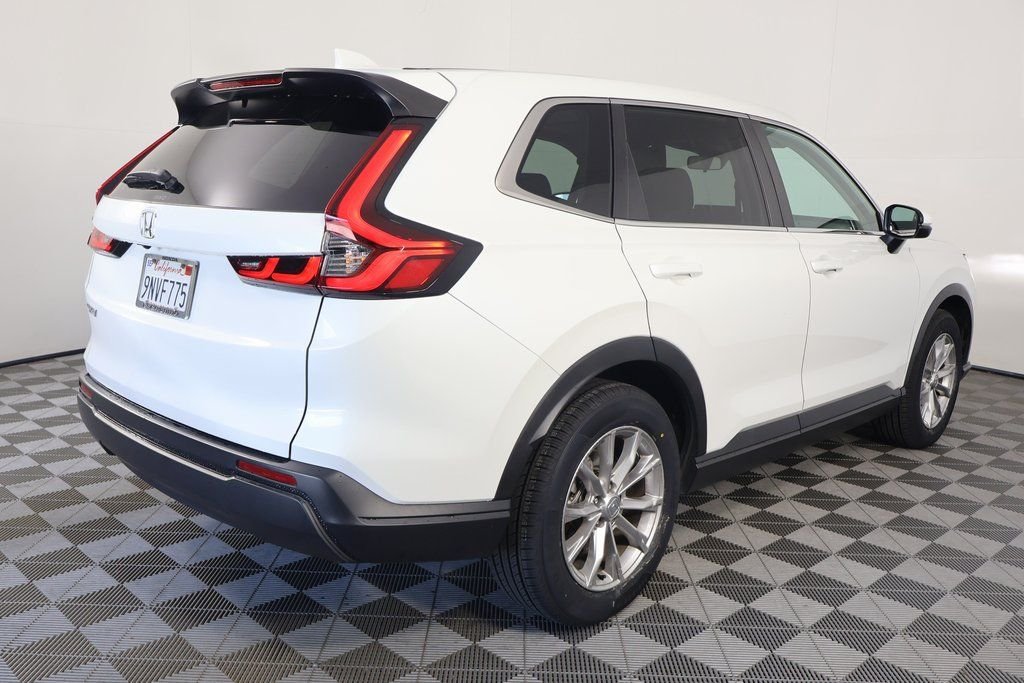 Used 2025 Platinum White Pearl Honda EX image 4