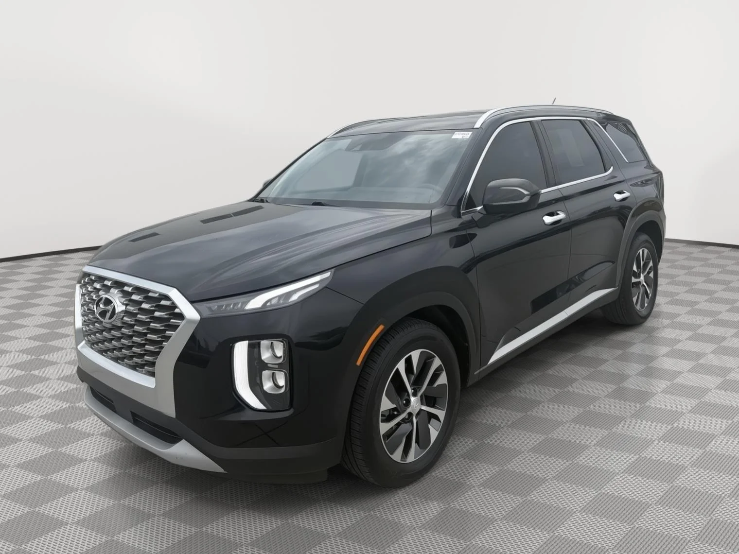 Used 2020 Black Hyundai SEL image 3