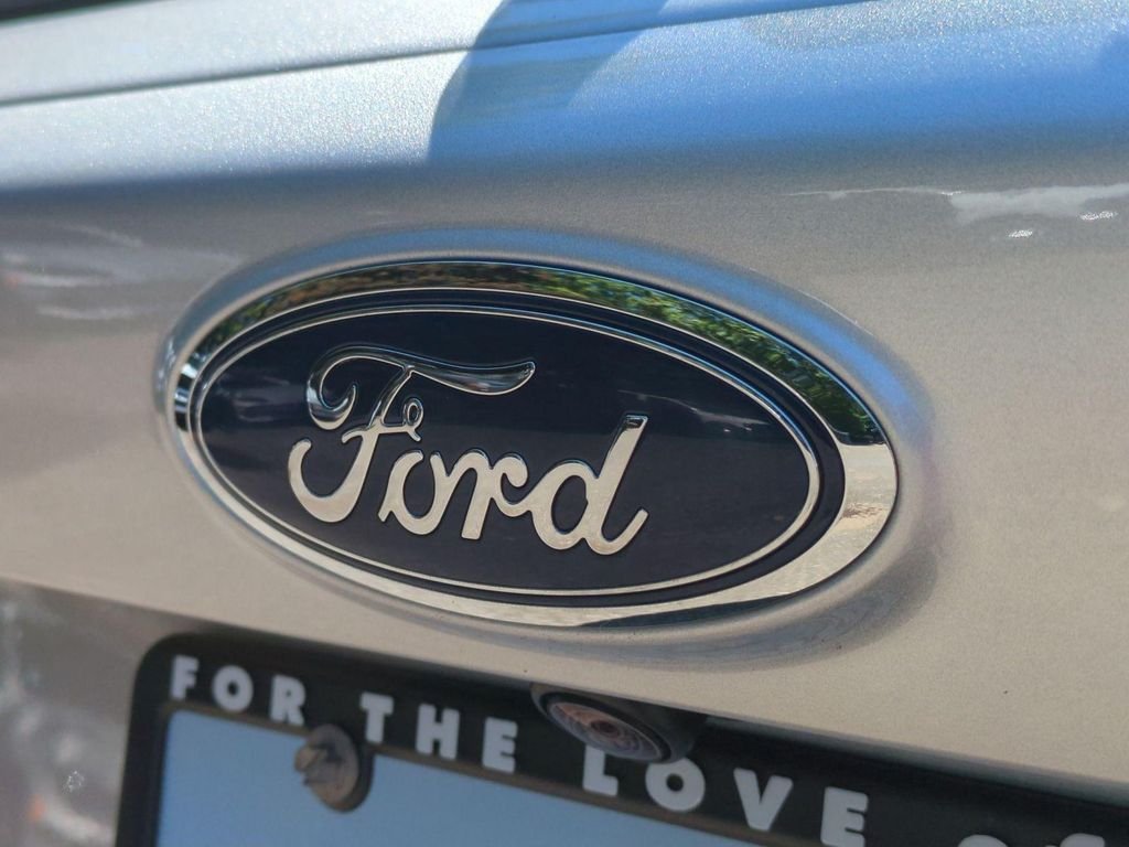 2019 Ford Escape SE - Photo 25