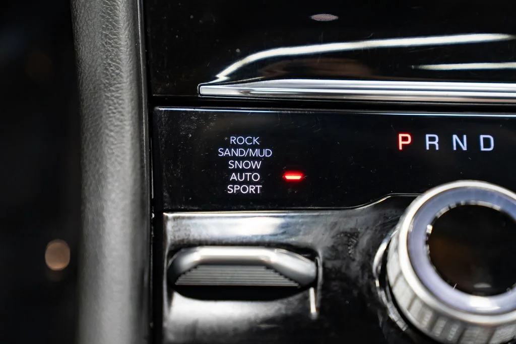 Used 2023 White Jeep 4xe image 22
