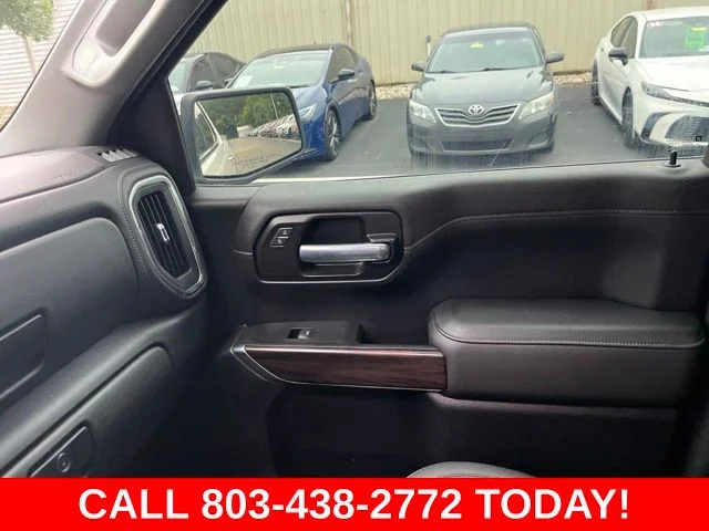 Used 2021 White GMC SLT image 29
