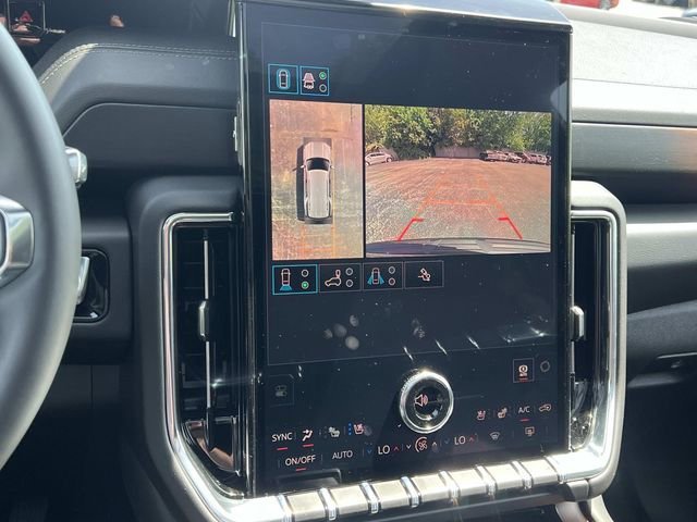 2026 GMC Yukon Denali - Photo 25