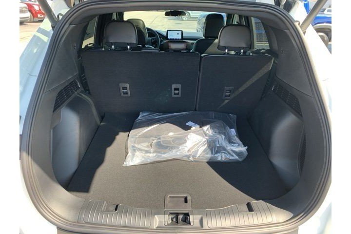 New 2025 Star White Metallic Tri-coat Ford ST-Line image 26