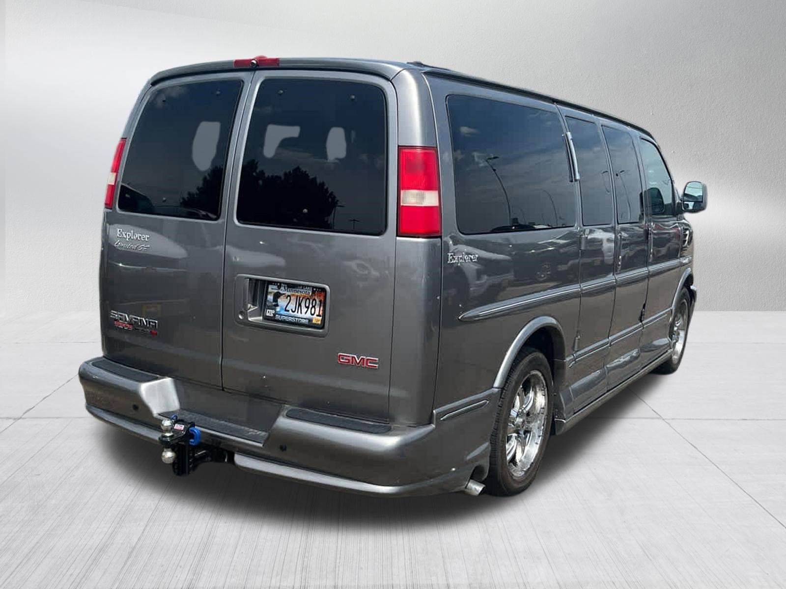 Used 2012 STEEL GRAY METALLIC GMC YF7 Upfitter image 10