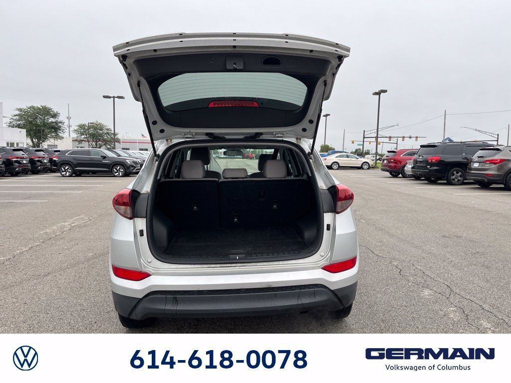 Used 2018 Molten Silver Hyundai SEL image 15