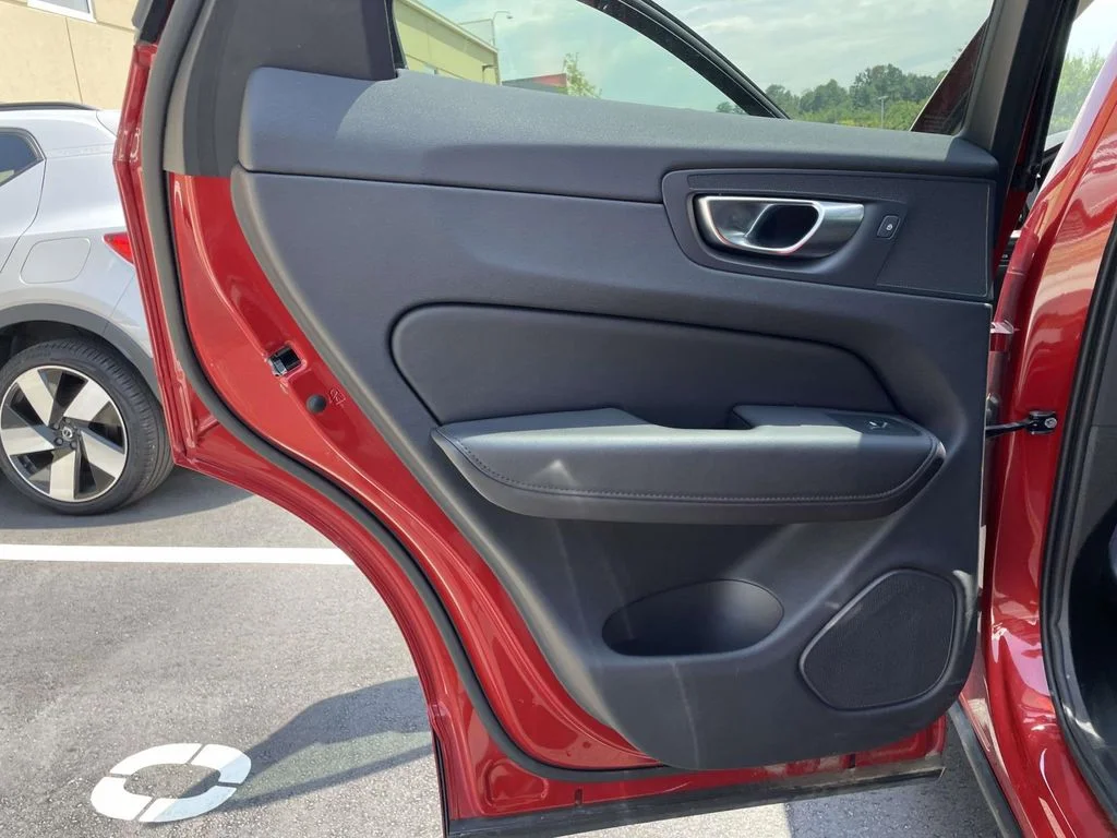 Certified Used 2024 Fusion Red Volvo Plus image 2