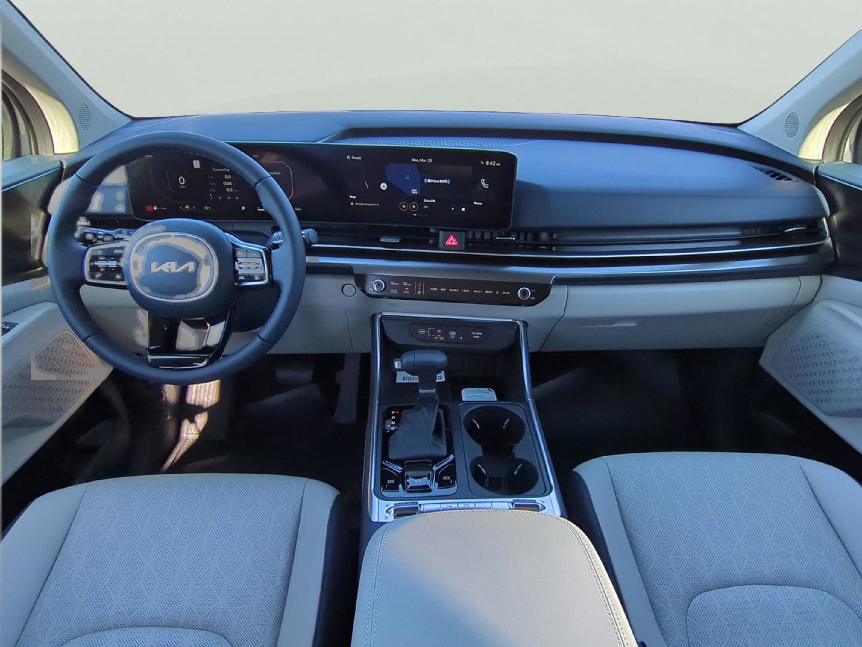 New 2026 Ceramic Silver Kia SX image 18