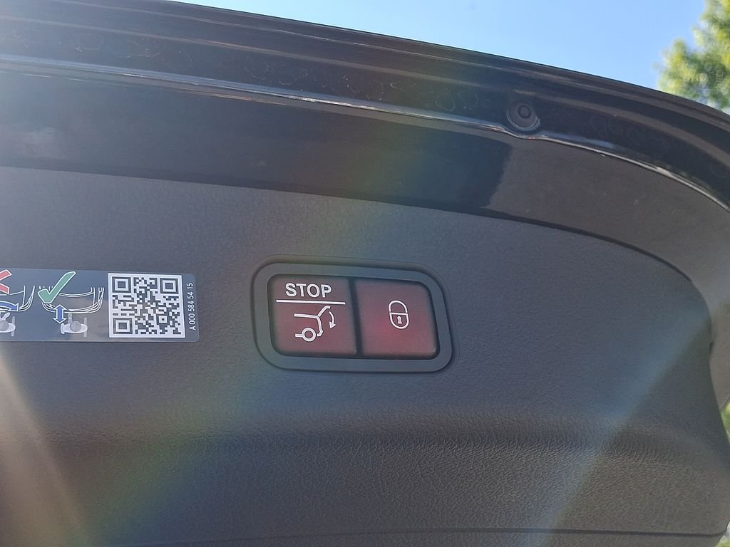 Certified Used 2026 Black Mercedes-Benz GLC 300 image 29