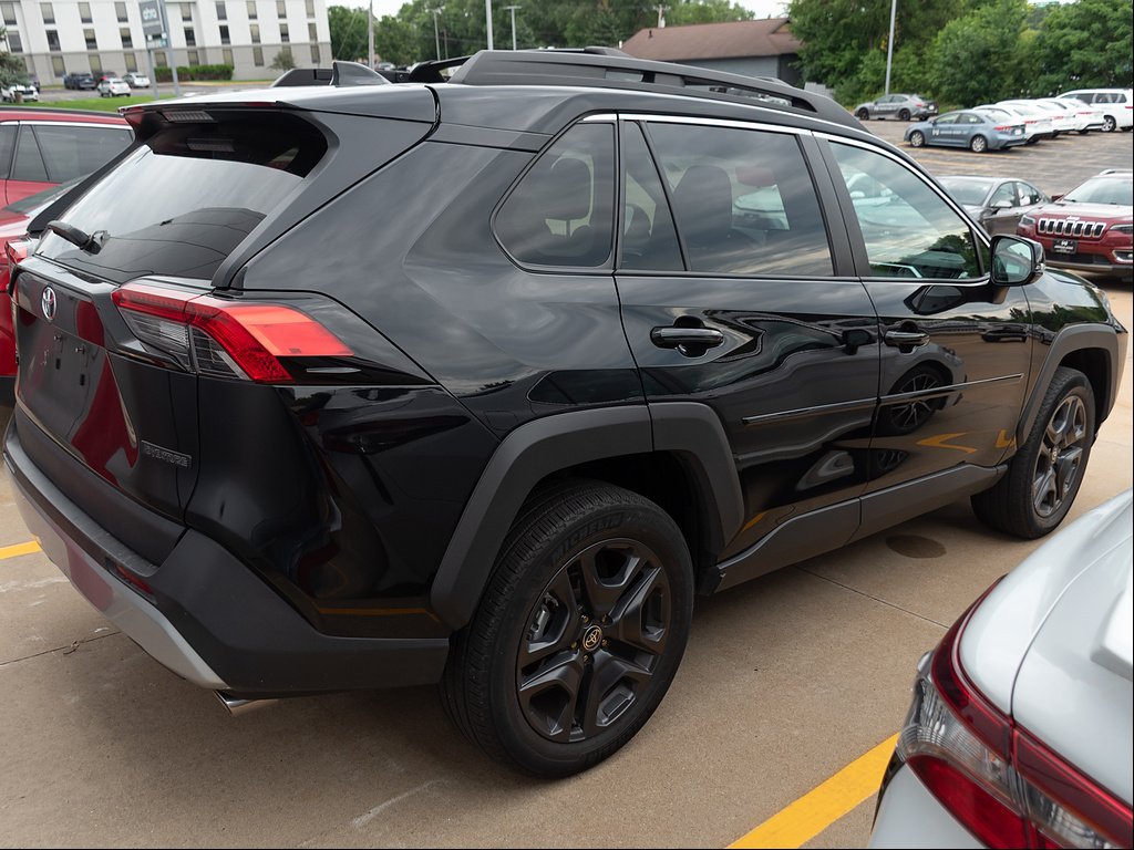 Used 2022 Midnight Black Metallic Toyota Adventure image 6