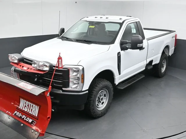 New 2026 Oxford White Ford XL image 34