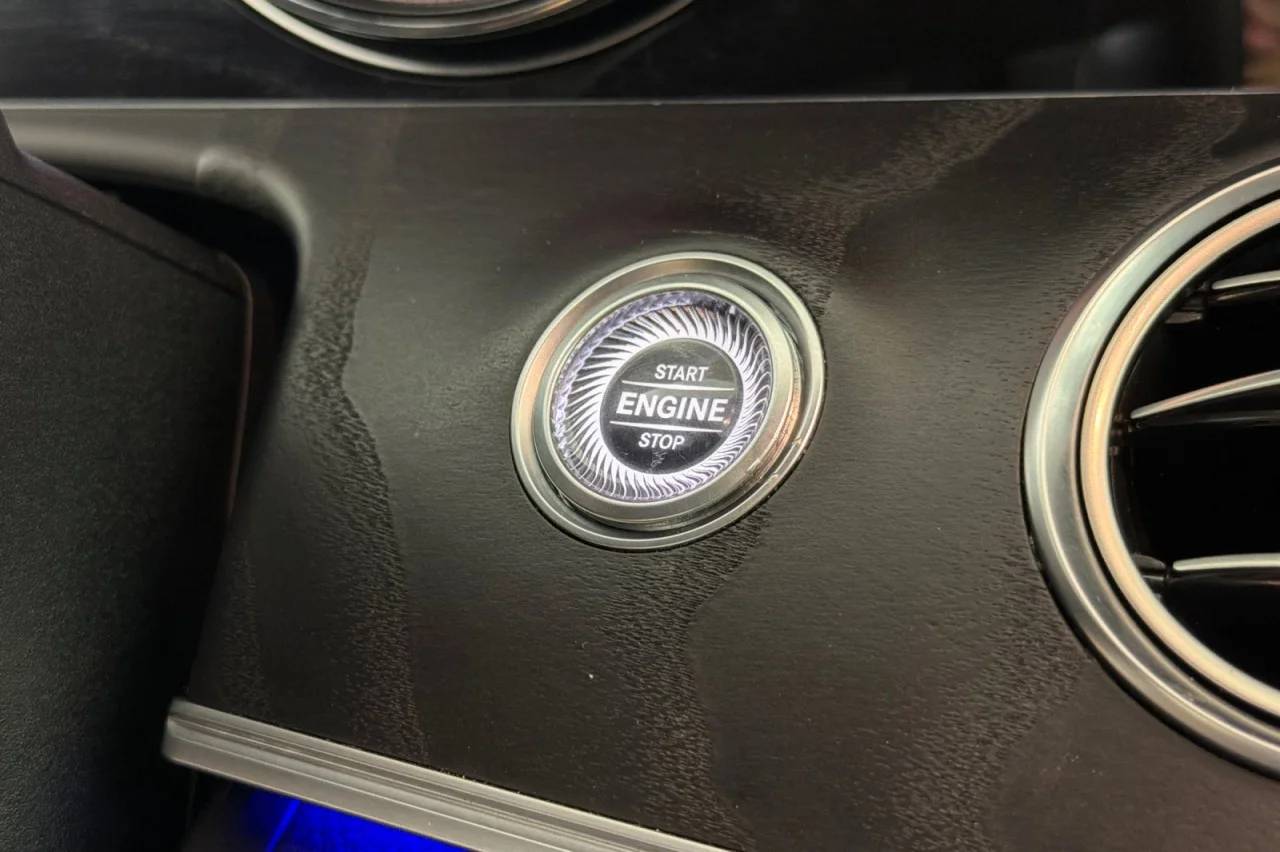Used 2019 Selenite Grey Metallic Mercedes-Benz E 300 image 20