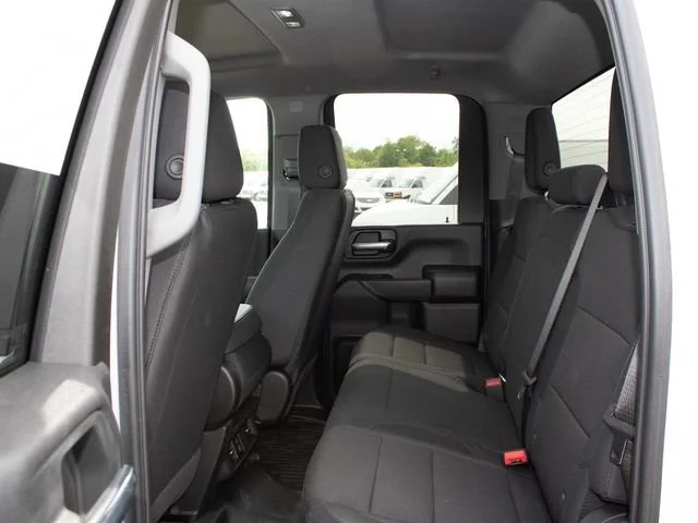 2025 GMC Sierra 2500HD Pro - Photo 17