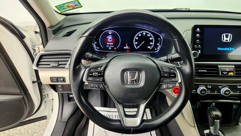 Used 2020 Platinum White Pearl Honda EX-L 1.5T CVT image 13