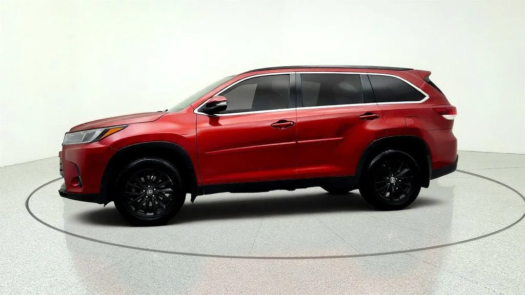Used 2019 Salsa Red Pearl Toyota SE V6 AWD image 8
