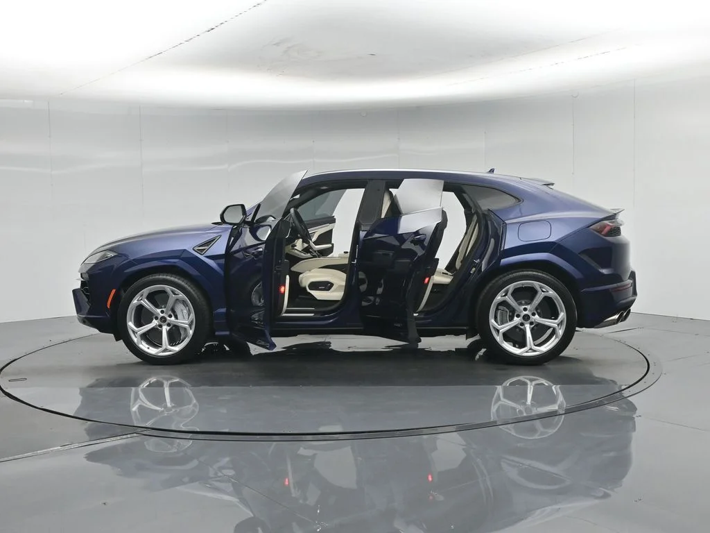 Used 2026 Blue Lamborghini SE image 37