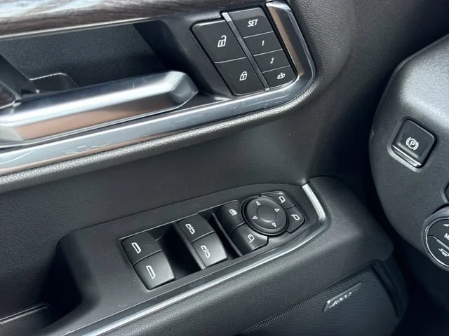 2026 Chevrolet Silverado 1500 LTZ - Photo 17