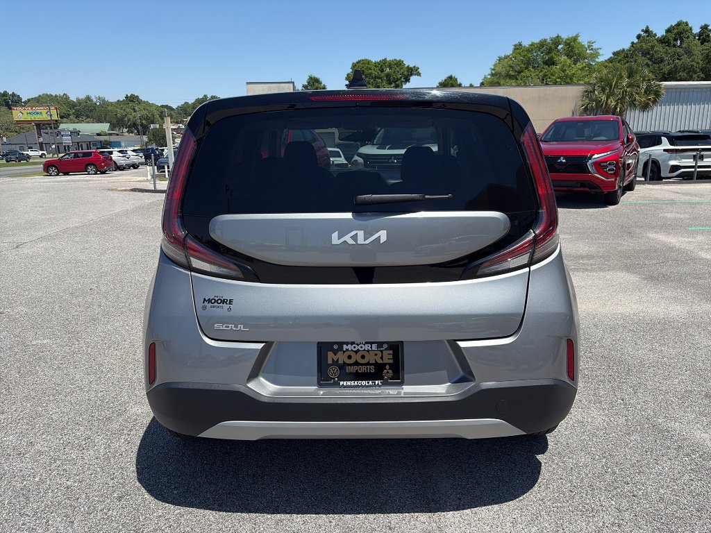 Used 2024 GRAY Kia LX image 7