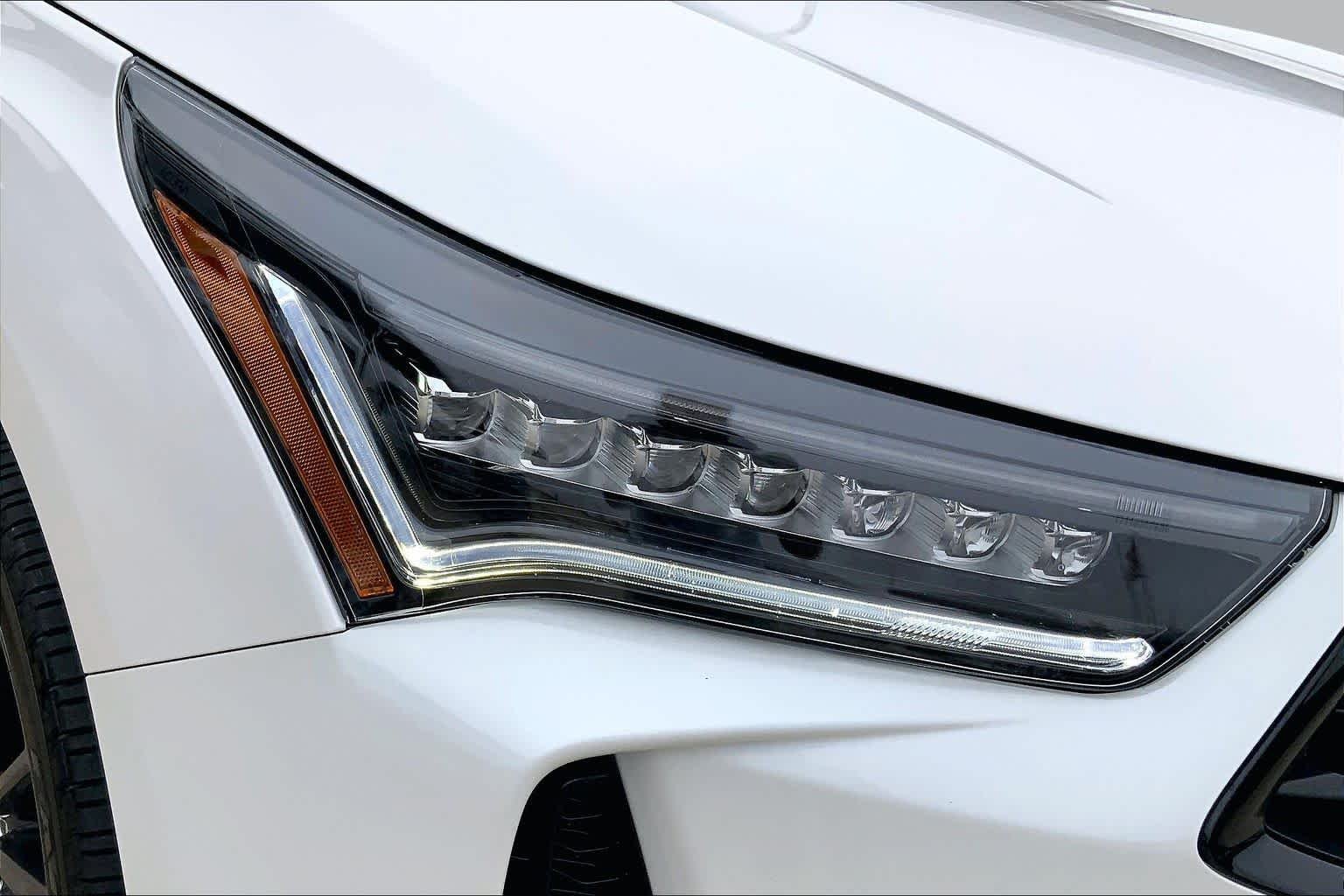 Used 2024 Platinum White Pearl Acura w/A-Spec Advance Package image 27
