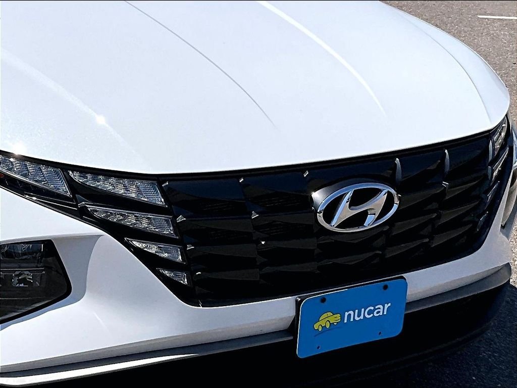 Used 2023 White Hyundai SEL image 30