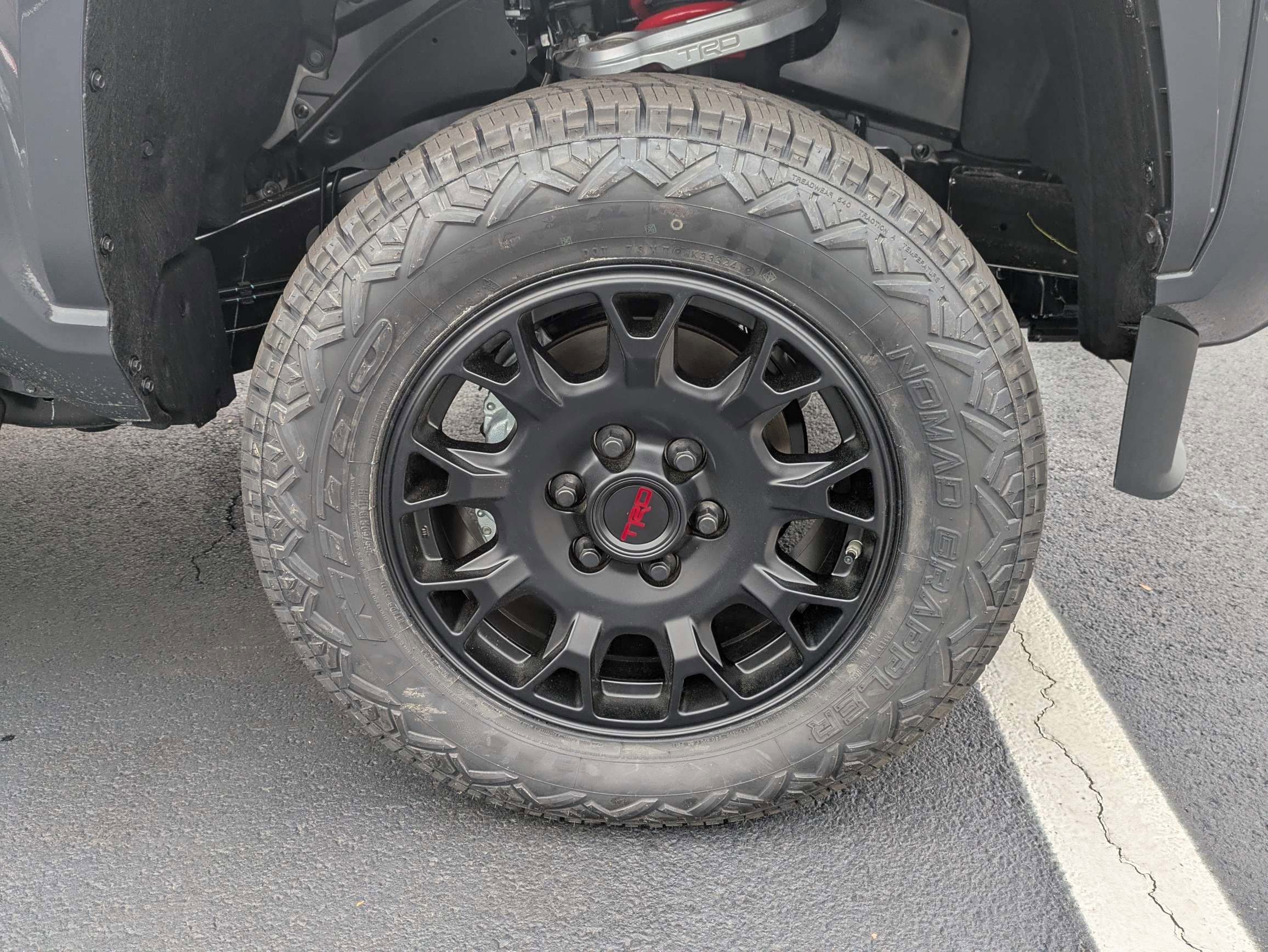 2026 Toyota Tacoma SR5 - Photo 12