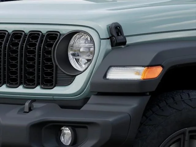 New 2026 Earl Clearcoat Jeep Sport S image 32
