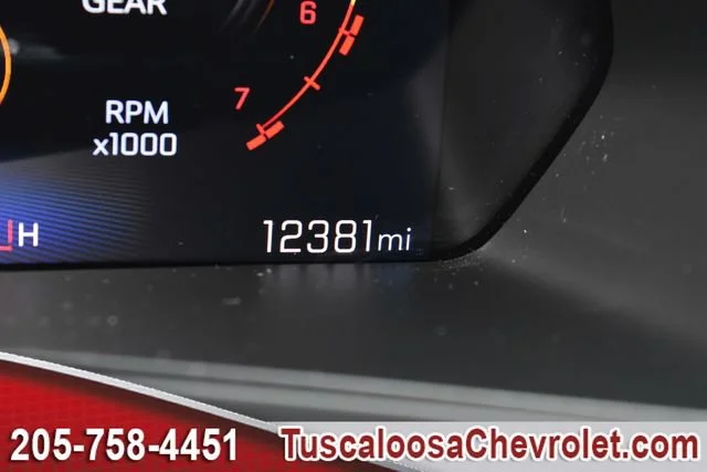 Used 2026 Summit White Chevrolet WT image 31