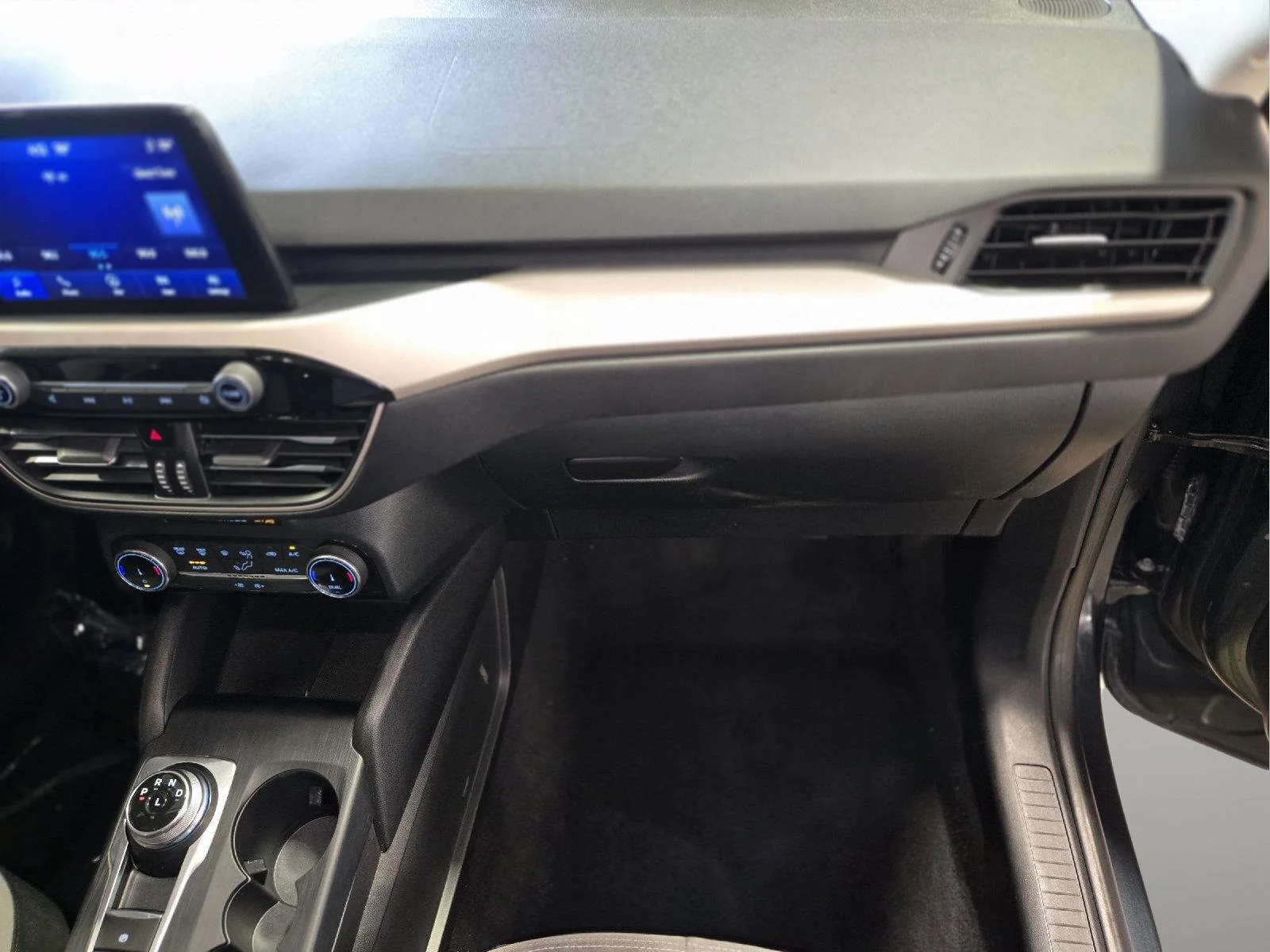 Used 2022 Stone Blue FORD SE image 49
