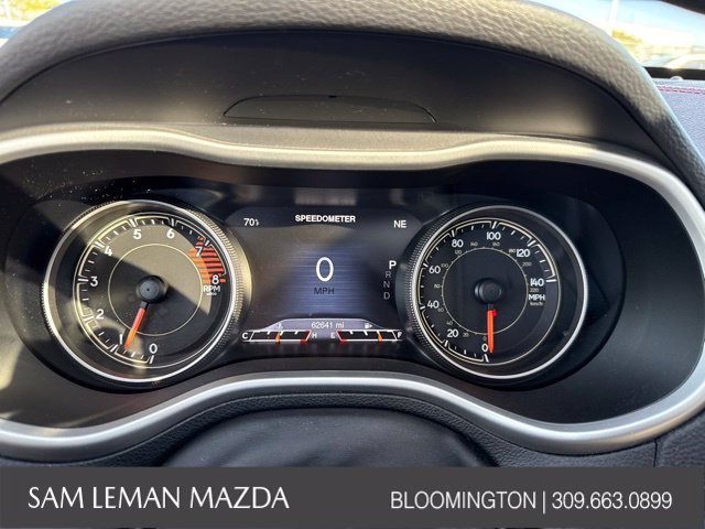 Used 2016 Orange Jeep Trailhawk image 10