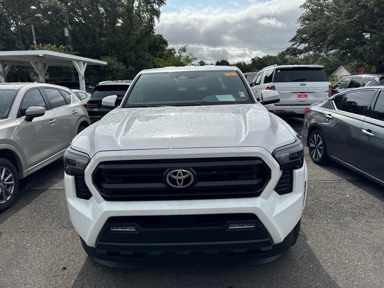 Used 2025 White Toyota SR5 image 2