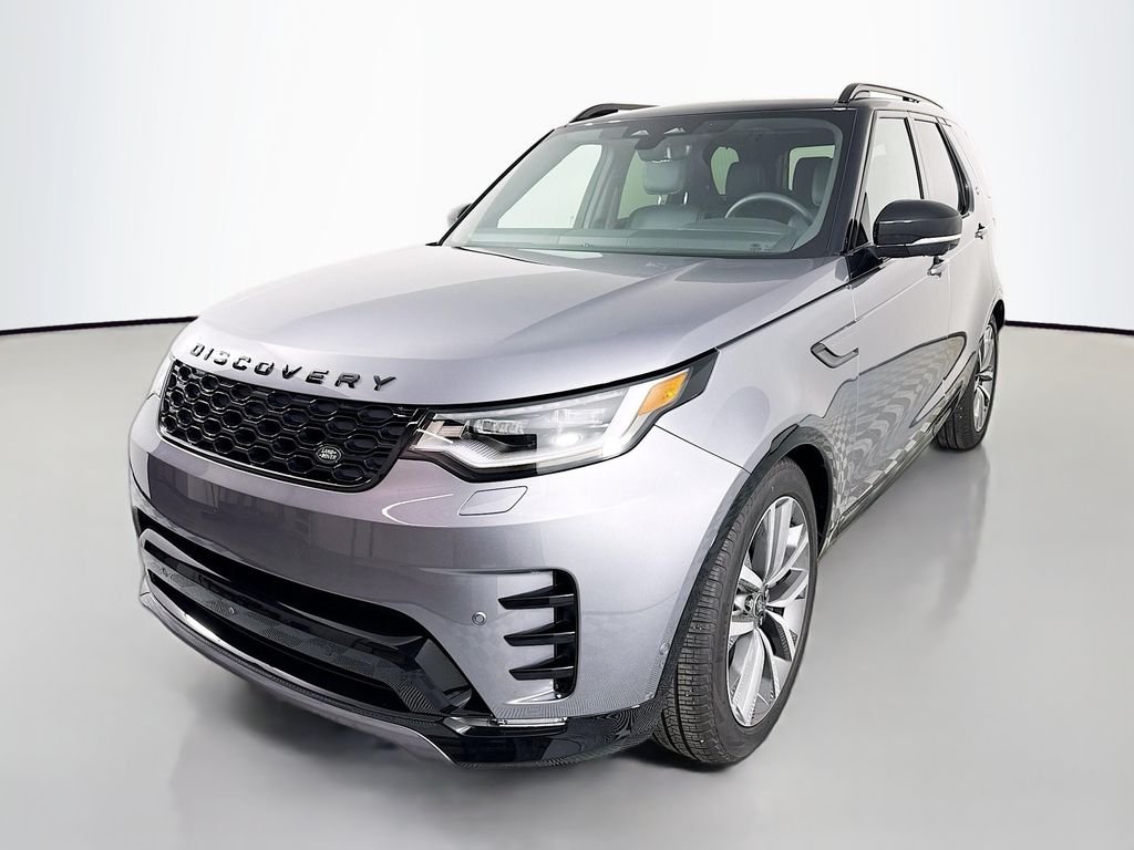 2025 Land Rover Discovery P300 Dynamic SE's photo