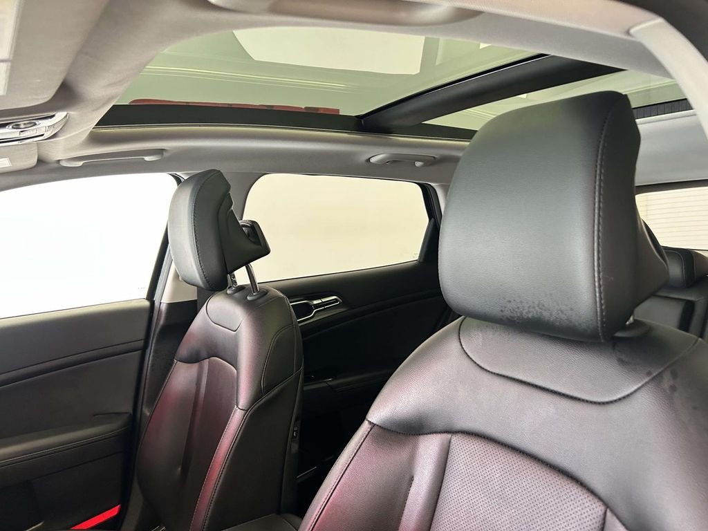 Used 2025 Black Kia EX image 13