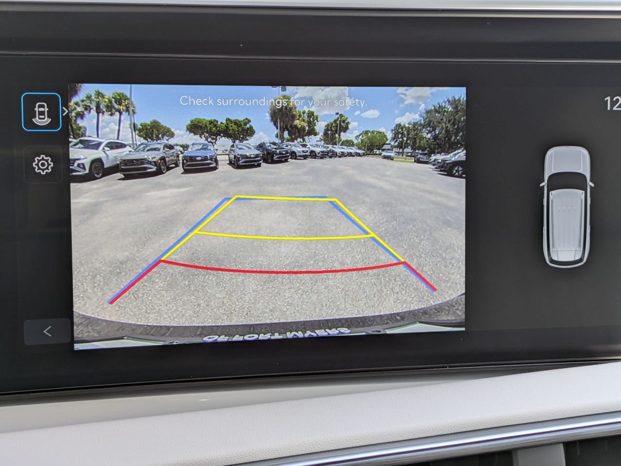 New 2027 Pacific Sapphire Pearl Hyundai SEL FWD image 32