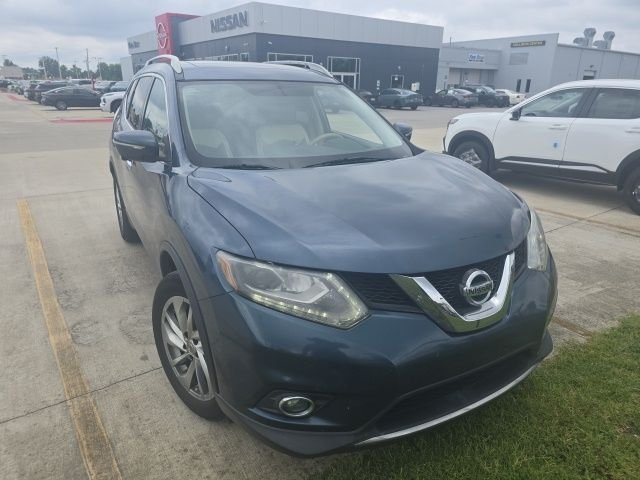 Used 2014  Nissan SL image 1