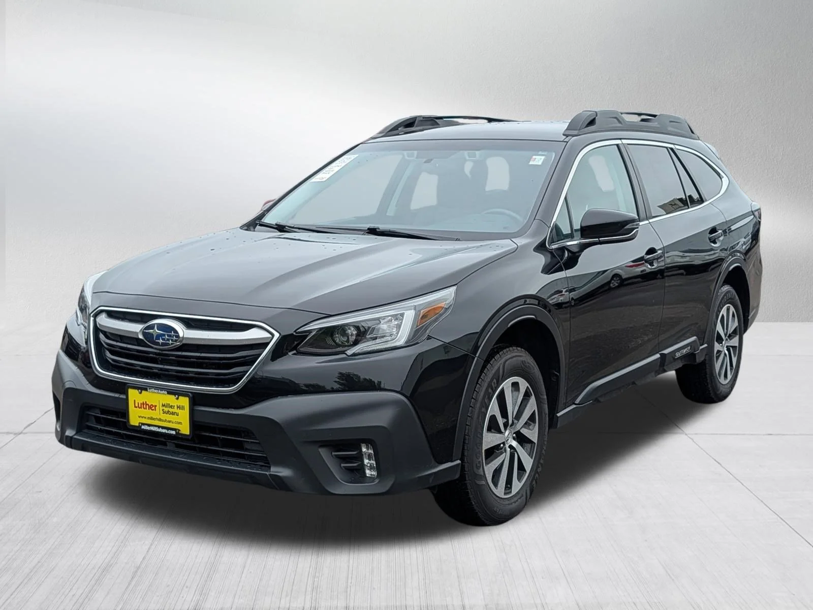 Used 2022 Crystal Black Silica Subaru Premium image 3
