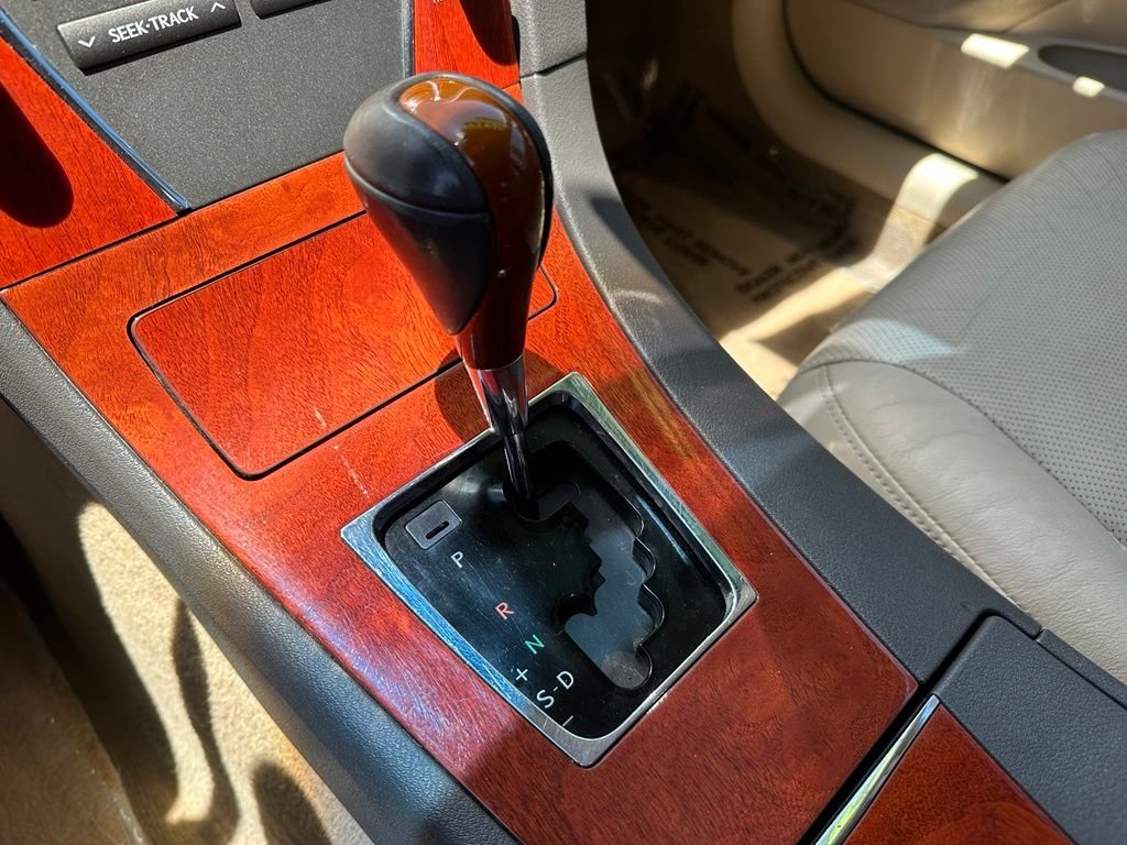 Used 2011 Beige Lexus 350 image 8
