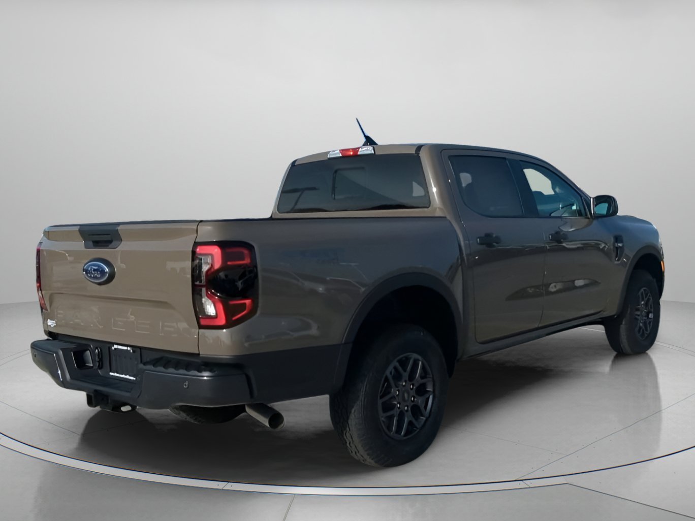 New 2026 Marsh Gray Ford XLT image 25